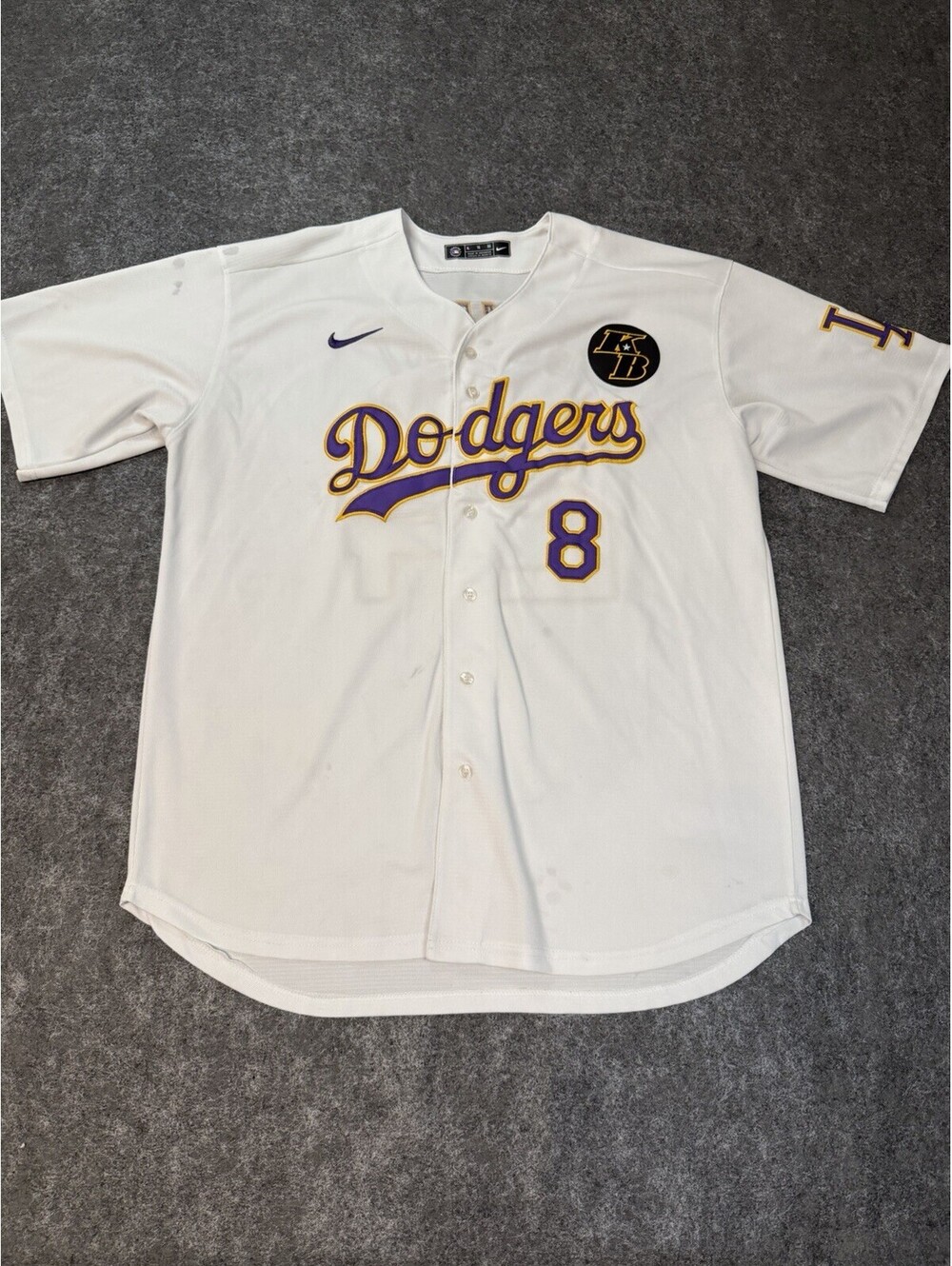 Nike Kobe Bryant #24 Los Angeles Dodgers Jersey White Men’s XL MLB Lakers